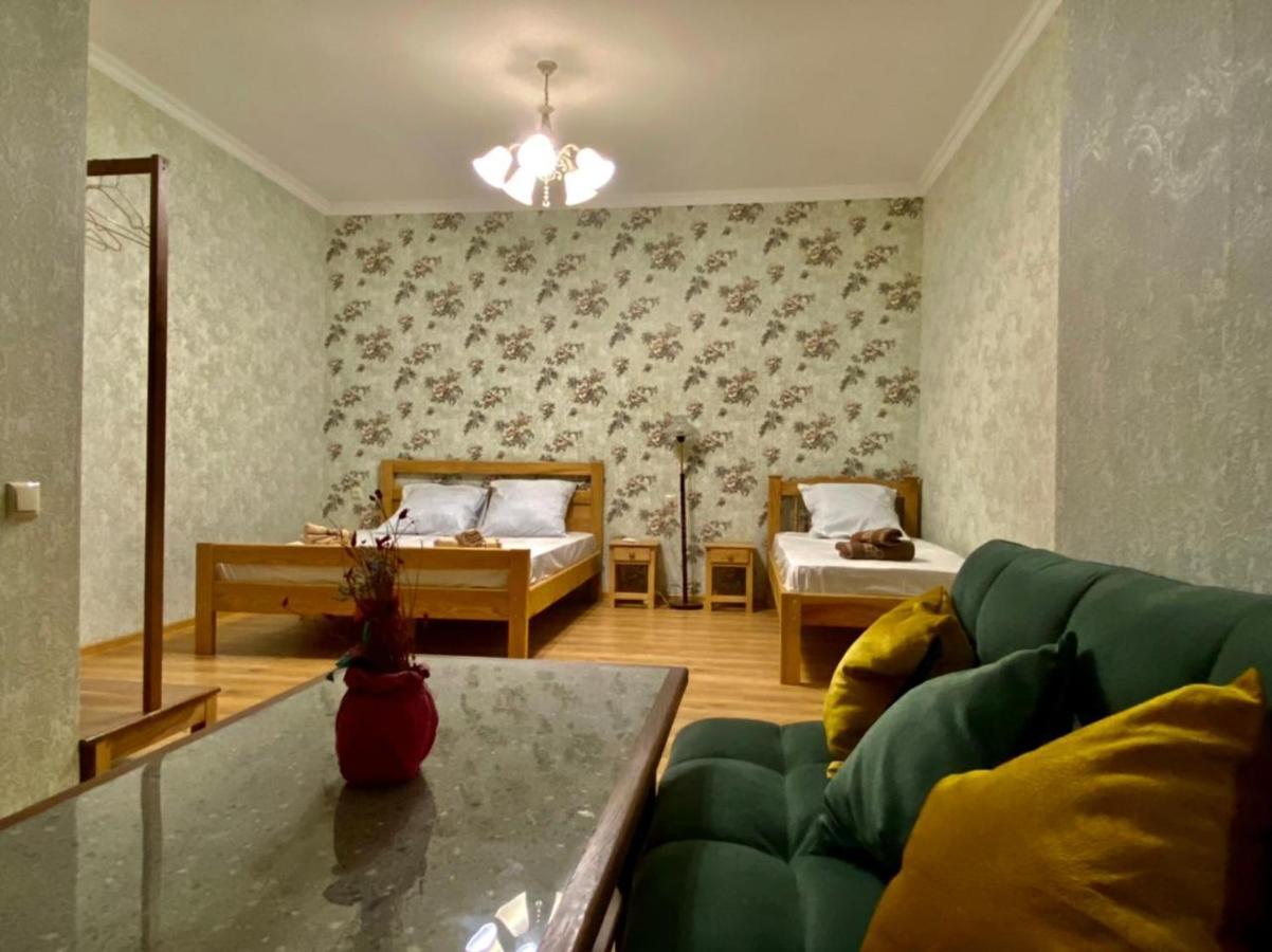 Guest House - Avlabari Тбилиси Экстерьер фото